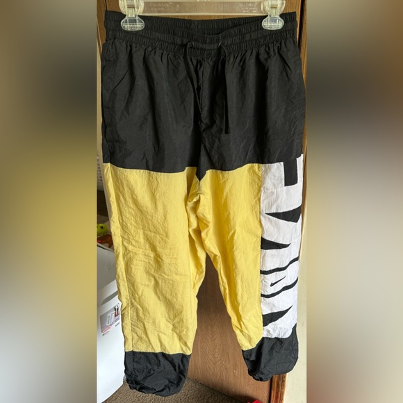 Vintage Nike windbreakers size Med - Picture 1 of 3